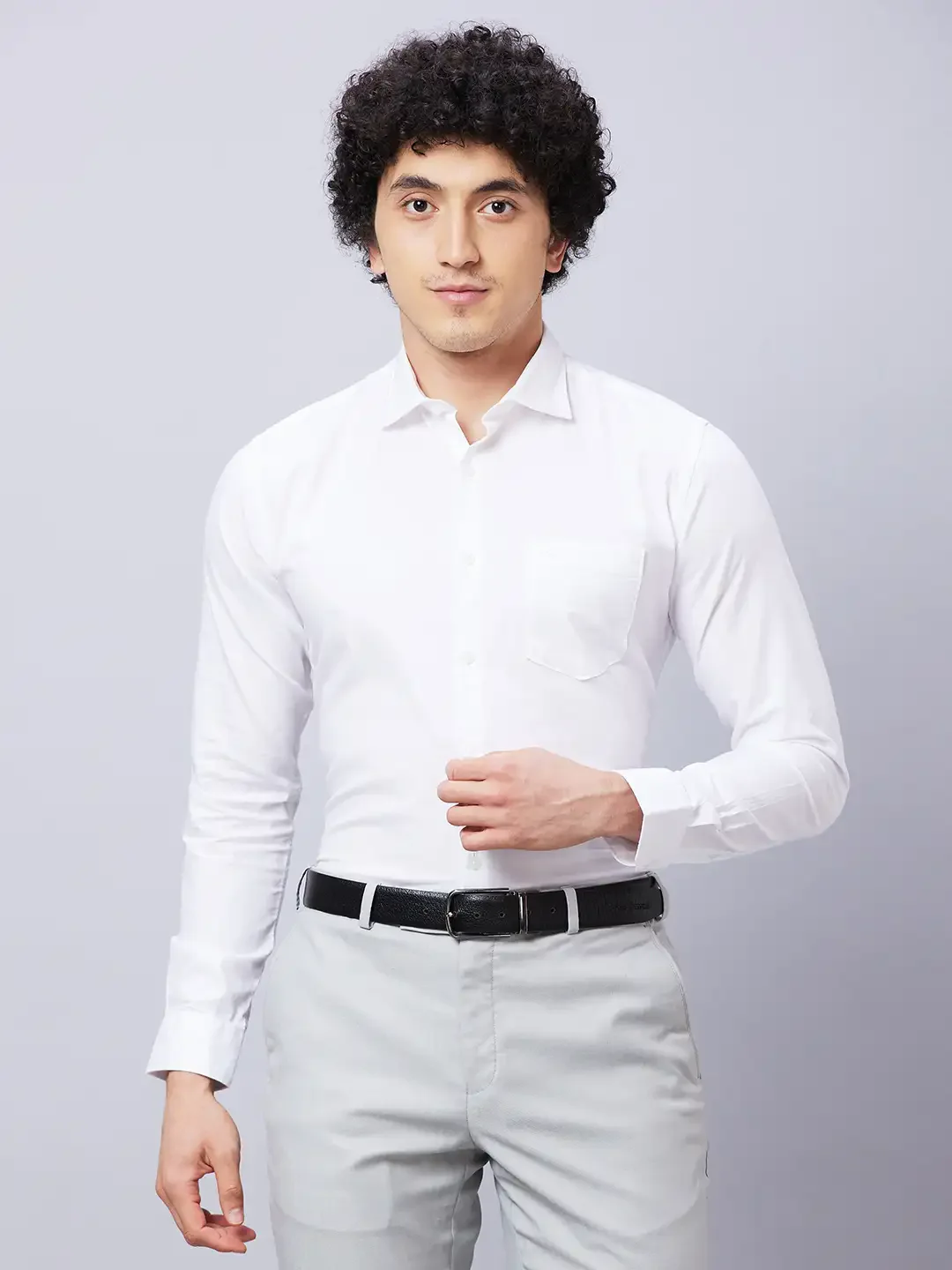 Park Avenue Men White Solid Slim Fit Cotton Shirts