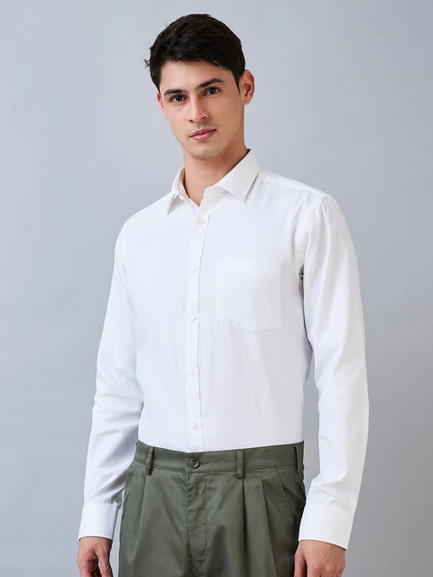 Park Avenue Men White Structure Slim Fit Cotton Blend Shirt