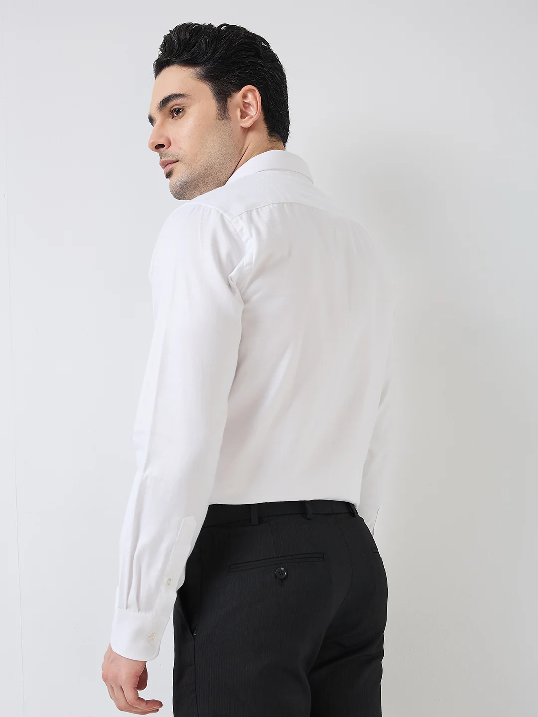 Park Avenue Men White Structure Slim Fit Polyester Blend Formal Shirt - Image 4