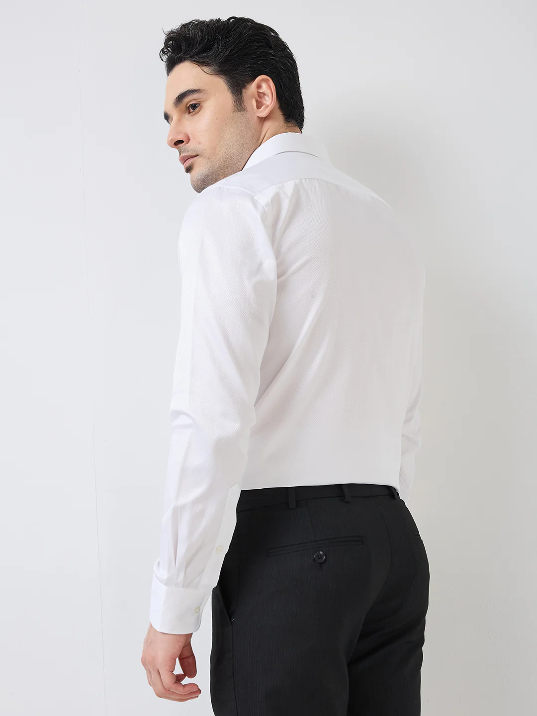 Park Avenue Men White Structure Slim Fit Polyester Blend Formal Shirt - Image 4