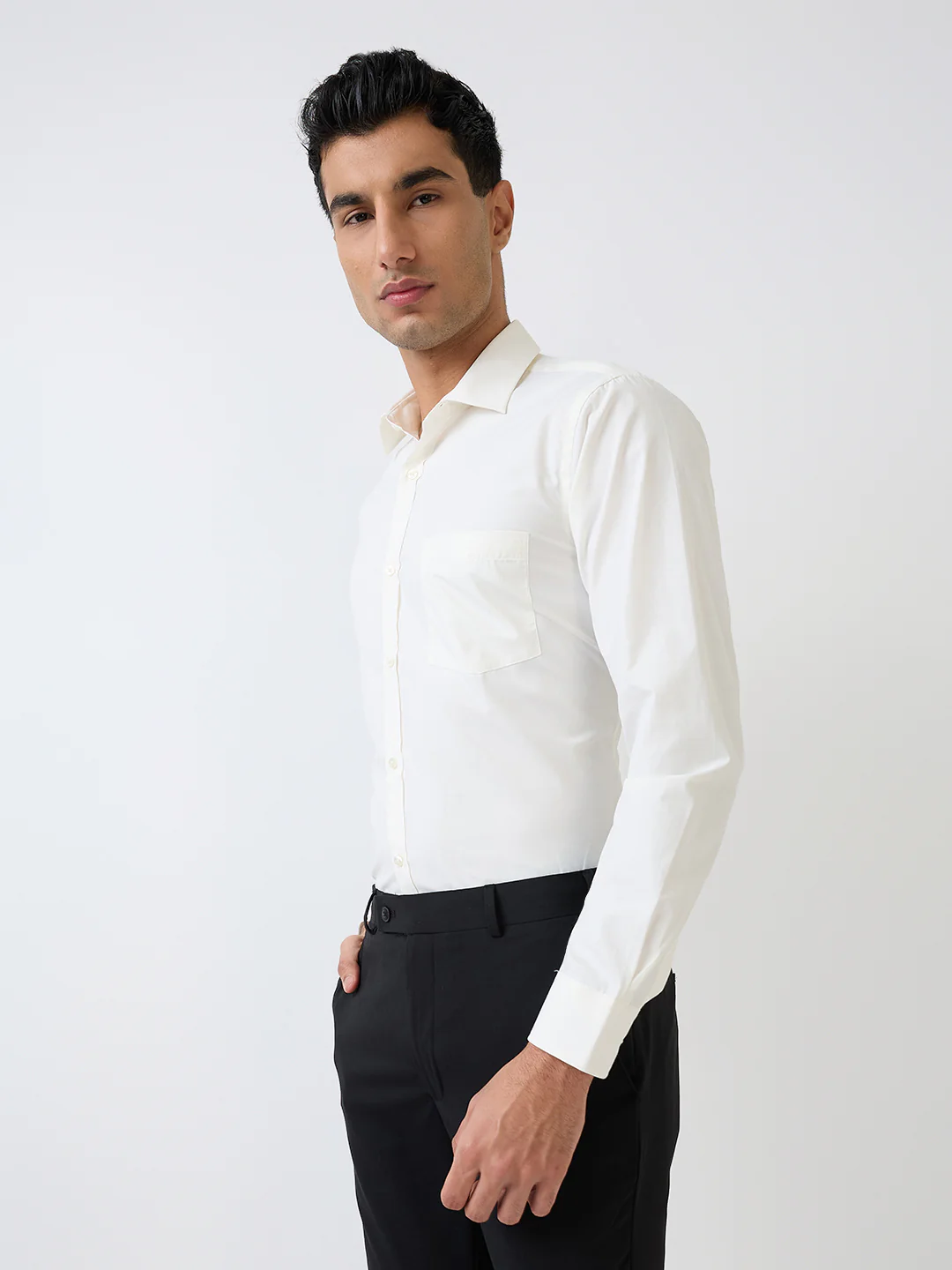 Park Avenue Men Yellow Slim Fit Solid Formal Shirt - Image 3