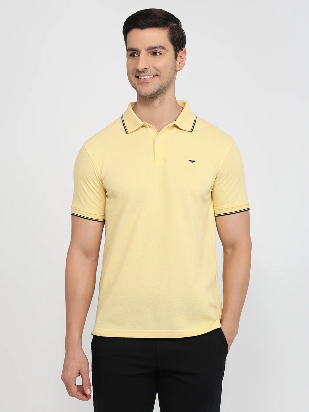 Park Avenue Men Yellow Solid Slim Fit Cotton Blend T-Shirt