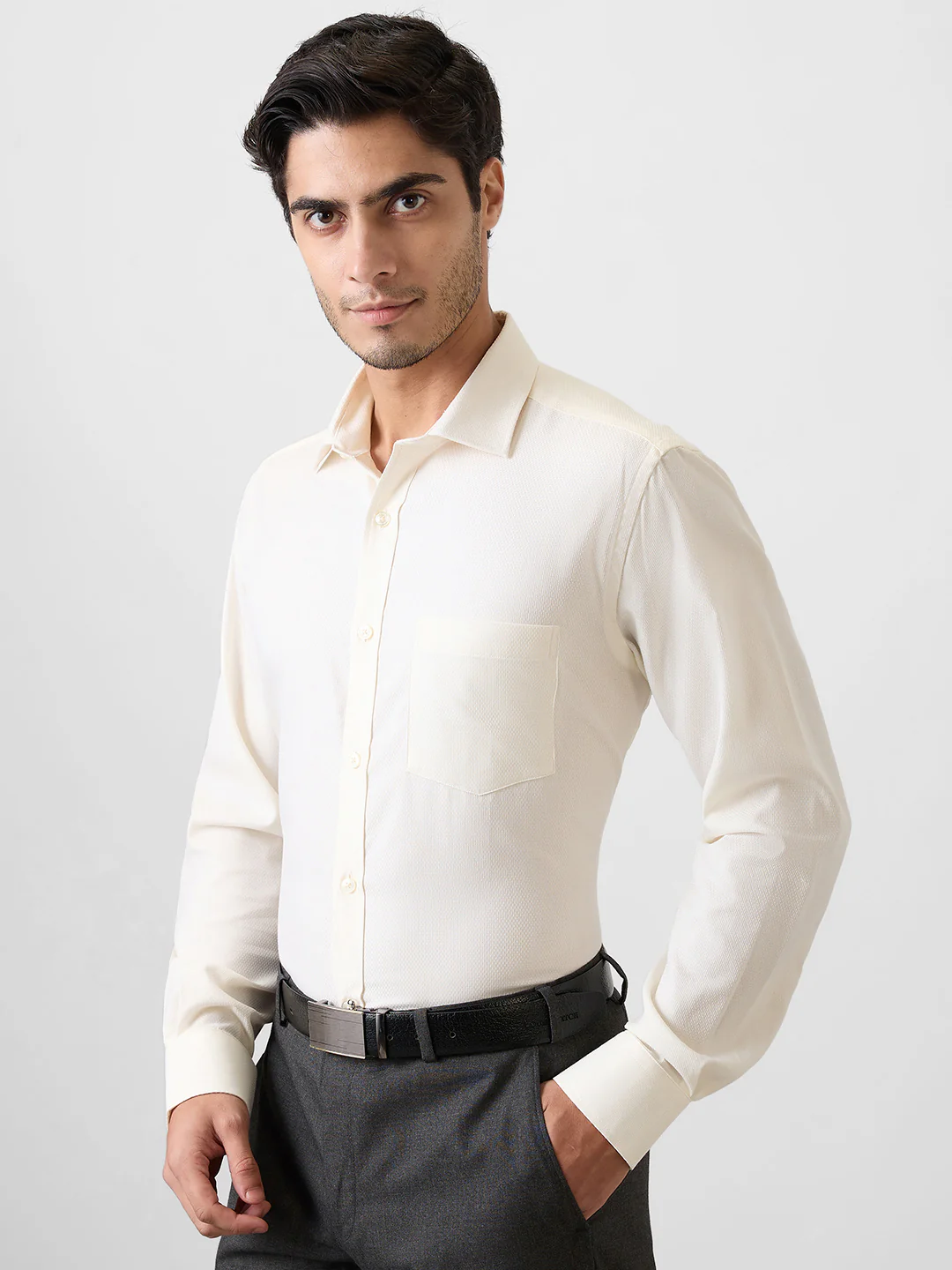 Park Avenue Men Yellow Structure Regular Fit Cotton Blend Shirt - Image 3