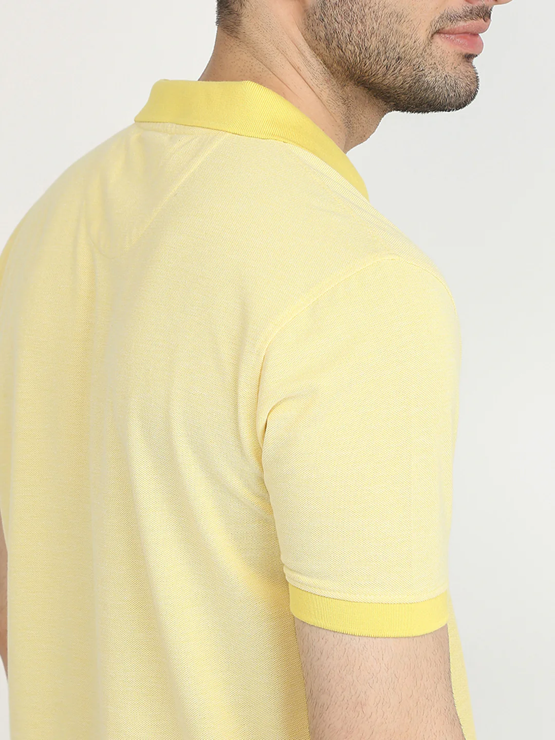 Park Avenue Men Yellow Two Tone Slim Fit Cotton Blend T-Shirt - Image 12