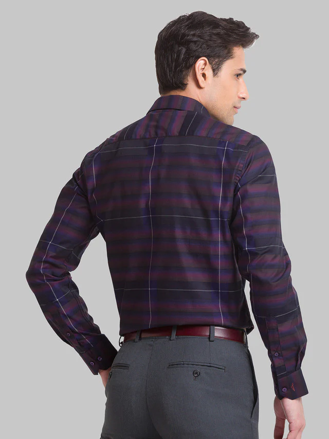 Park Avenue Purple Checks Slim Fit Cotton Formal Shirt - Image 4