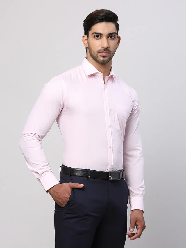 Park Avenue Men Pink Solid Slim Fit Polyester Blend Formal Shirt - Image 2