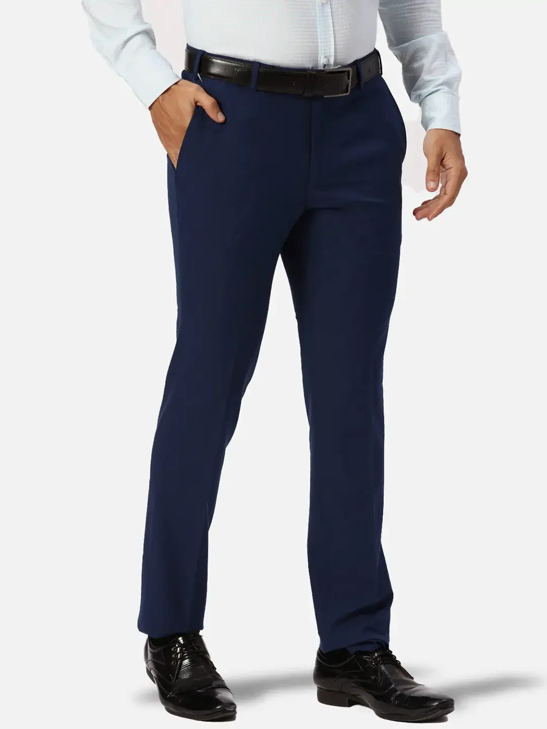 Park Avenue Men Blue Solid Slim Fit Stretchable Trouser - Image 2