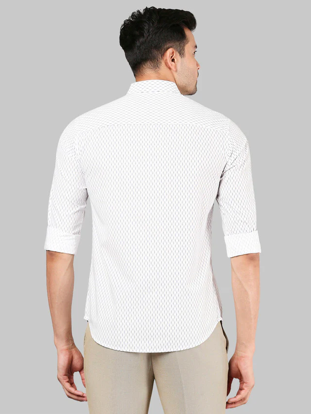 Park Avenue White Printed Slim Fit Cotton Casual Shirt - Image 4