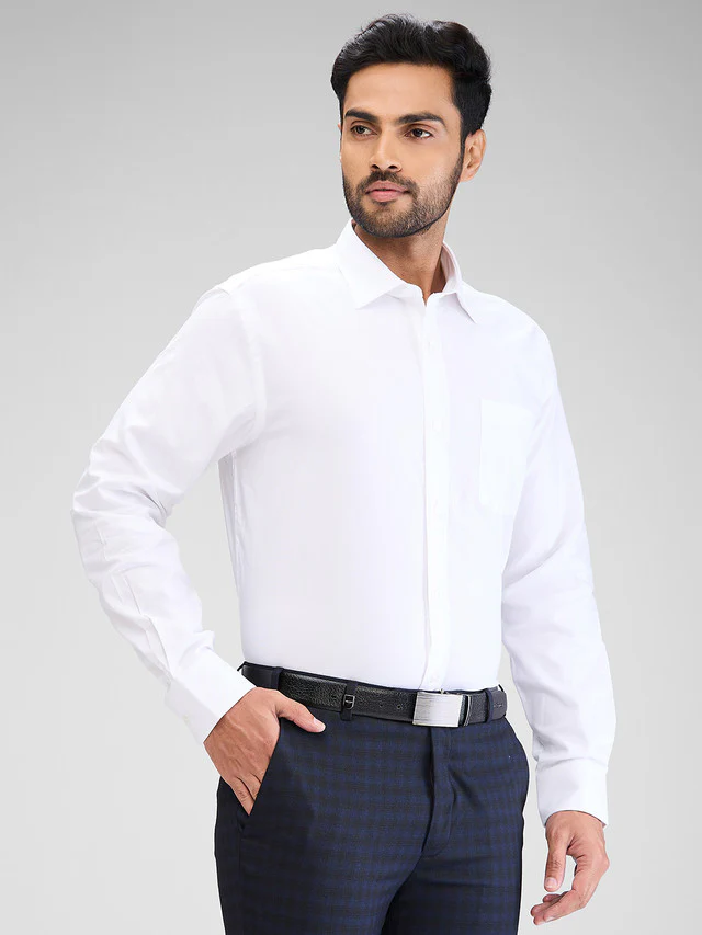 Park Avenue White Solid Slim Fit Cotton Formal Shirt - Image 2