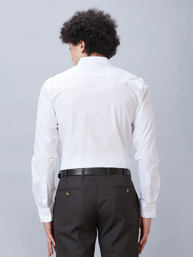 Park Avenue White Solid Slim Fit Cotton Formal Shirt - Image 4