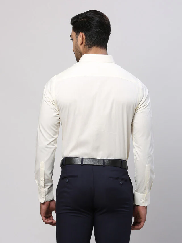 Park Avenue Men White Slim Fit Solid Formal Shirt - Image 4