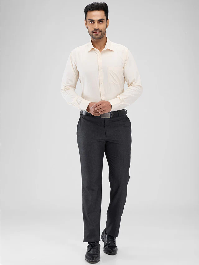 Park Avenue Yellow Solid Slim Fit Cotton Formal Shirt - Image 5