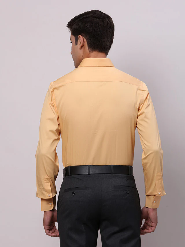 Park Avenue Yellow Solid Slim Fit Cotton Formal Shirt - Image 4