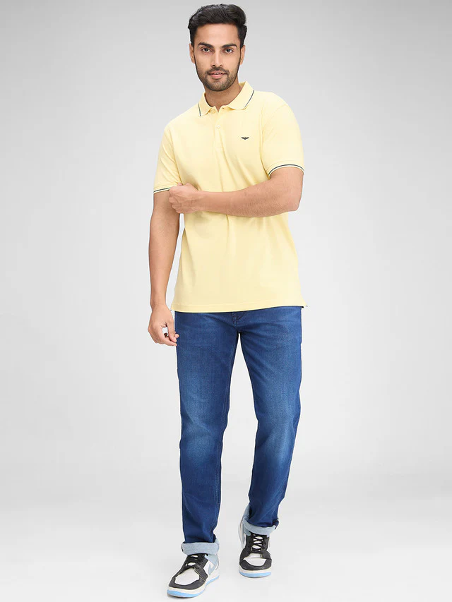 Park Avenue Yellow Solid Slim Fit Half Sleeve Cotton Blend T-Shirt - Image 5