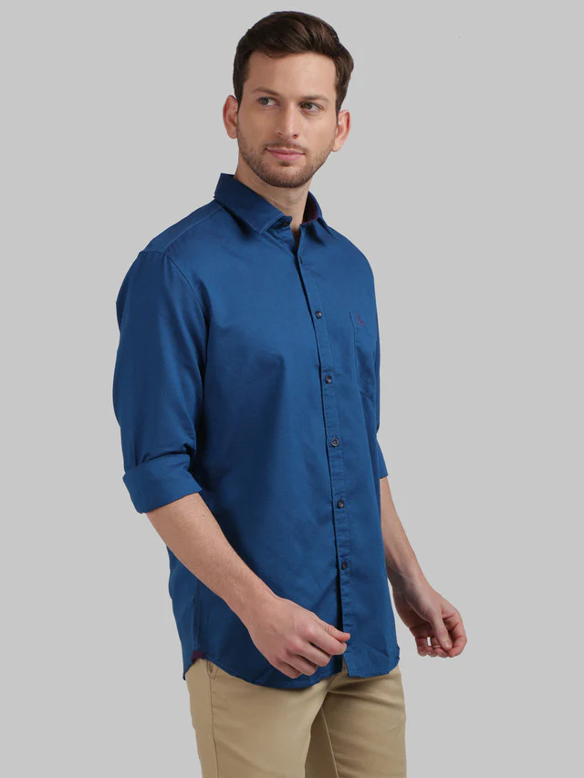 Parx Blue Solid Slim Fit Cotton Blend Casual Shirt - Image 2