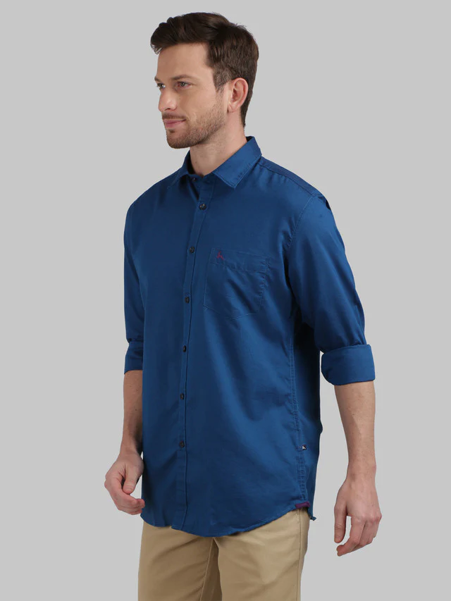 Parx Blue Solid Slim Fit Cotton Blend Casual Shirt - Image 3