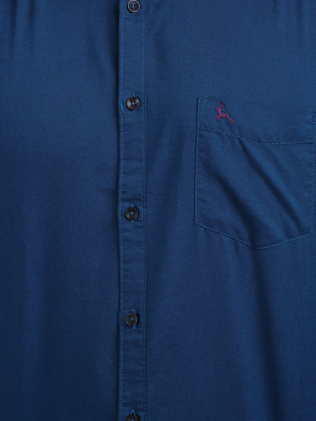 Parx Blue Solid Slim Fit Cotton Blend Casual Shirt - Image 7