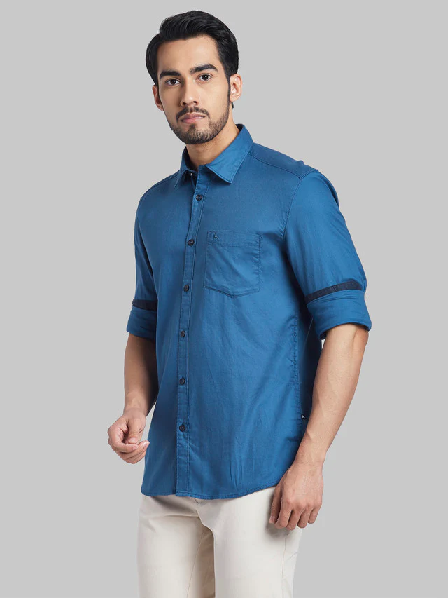 Parx Blue Solid Slim Fit Cotton Casual Shirt - Image 3