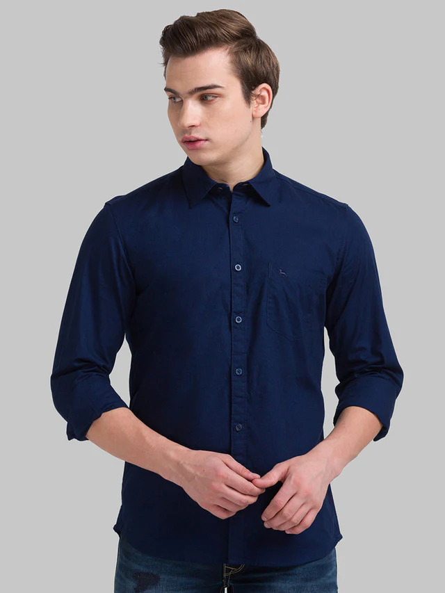 Parx Blue Solid Slim Fit Cotton Casual Shirt