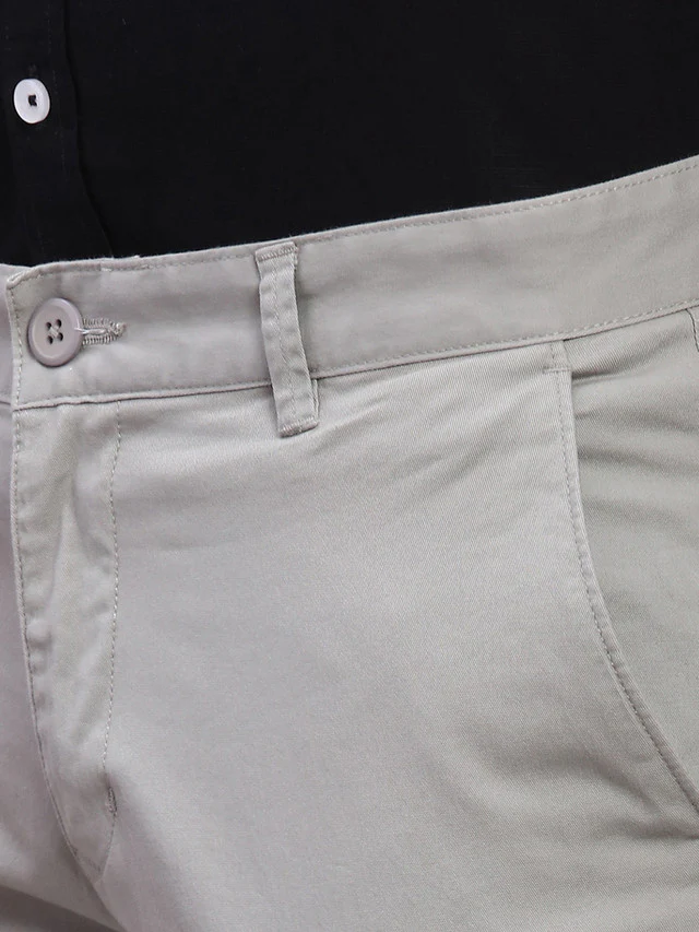 Parx Green Solid Low Rise Tapered Fit Cotton Blend Trouser - Image 6