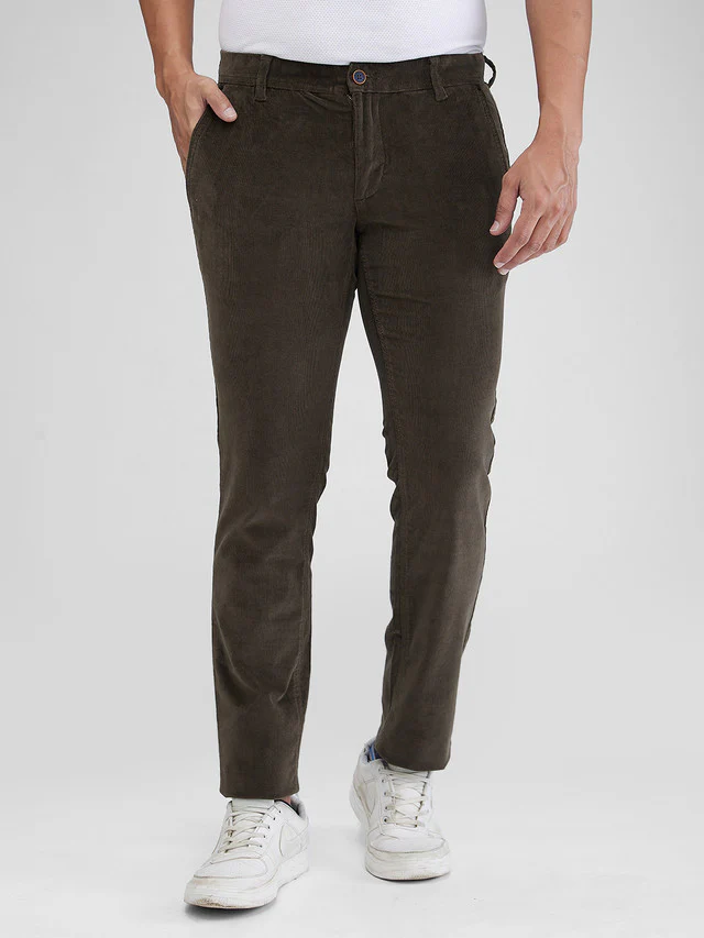 Parx Green Solid Low Rise Tapered Fit Cotton Blend Trouser