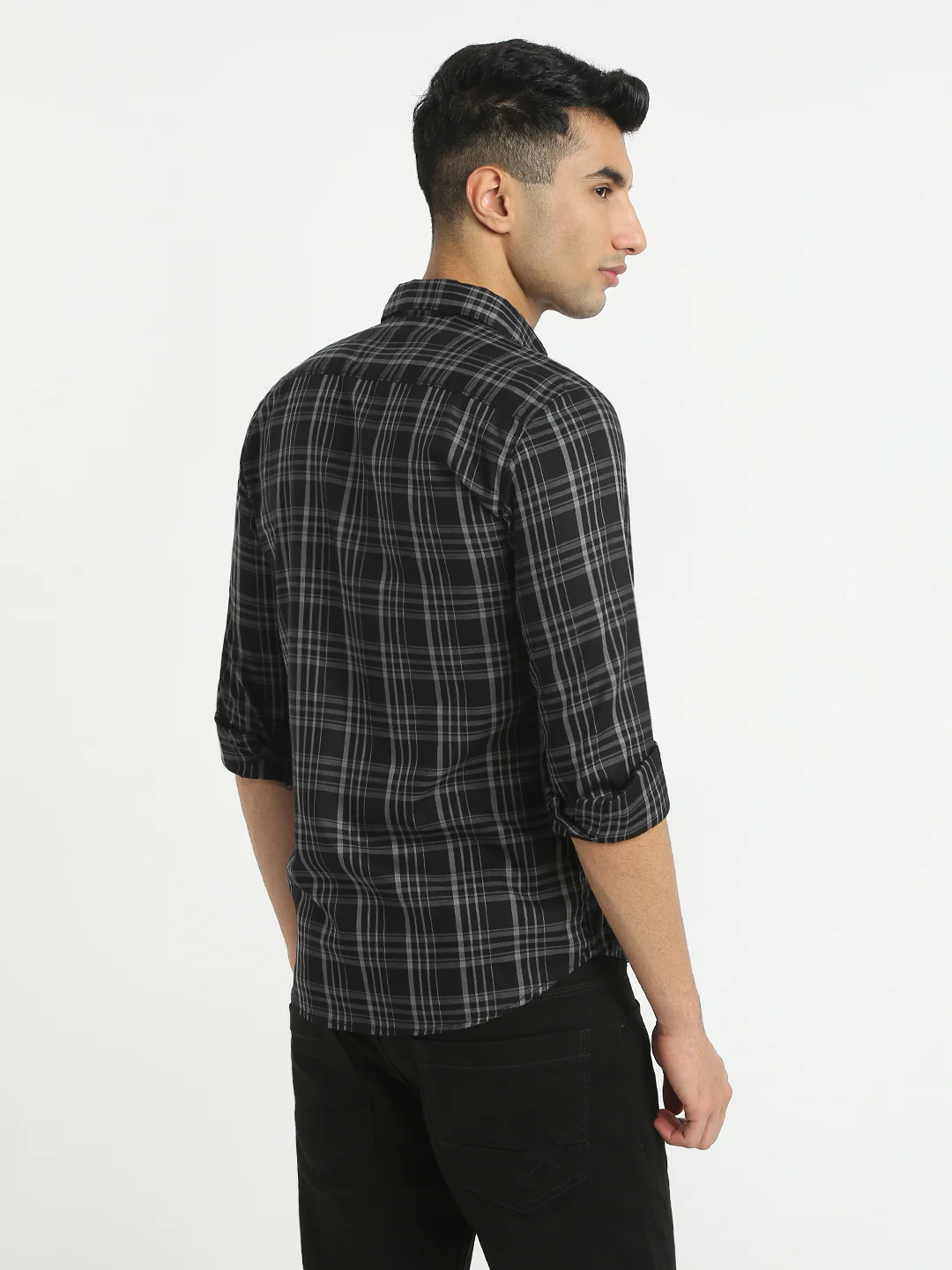 Parx Men Black Checks Slim Fit Cotton Blend Casual Shirt - Image 4
