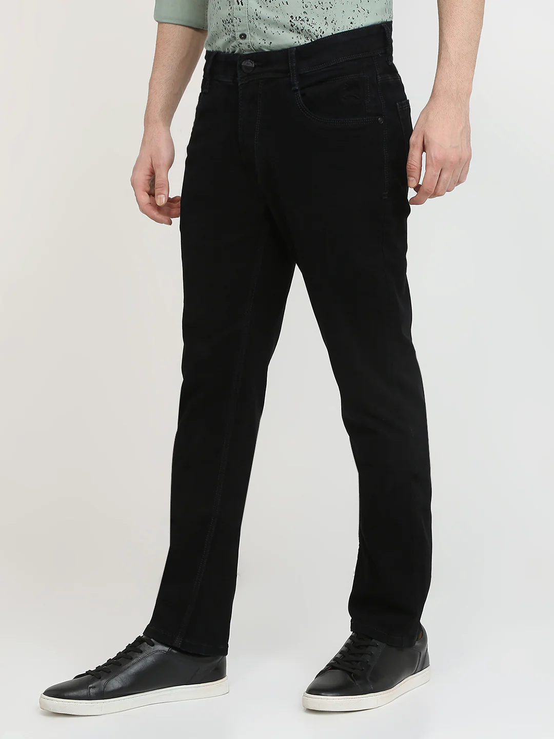 Parx Men Black Dobby Low Rise Tapered Fit Cotton Blend Jeans - Image 2