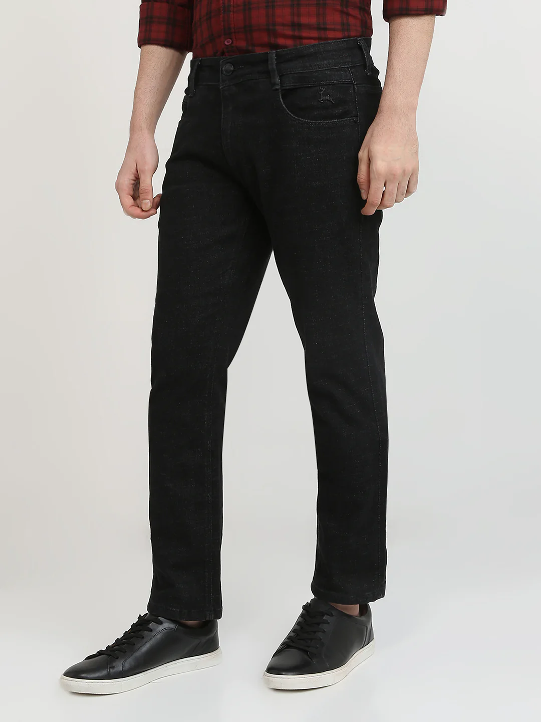 Parx Men Black Knitted Low Rise Tapered Fit Cotton Blend Jeans - Image 3