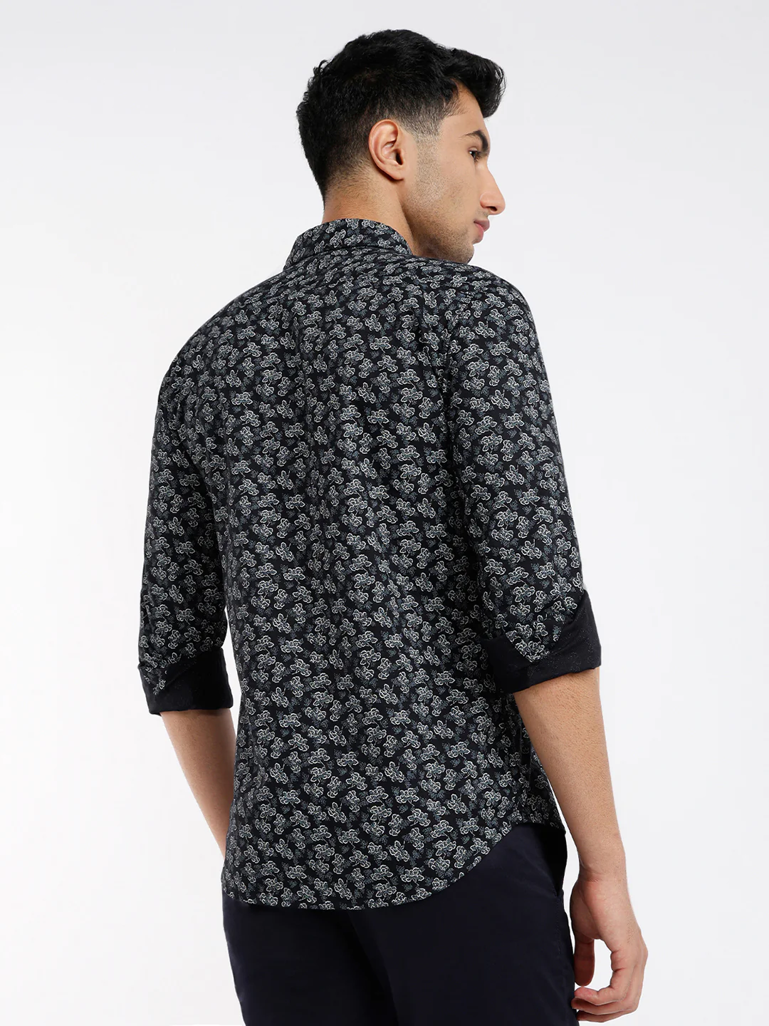 Parx Men Black Print Slim Fit Cotton Casual Shirt - Image 4