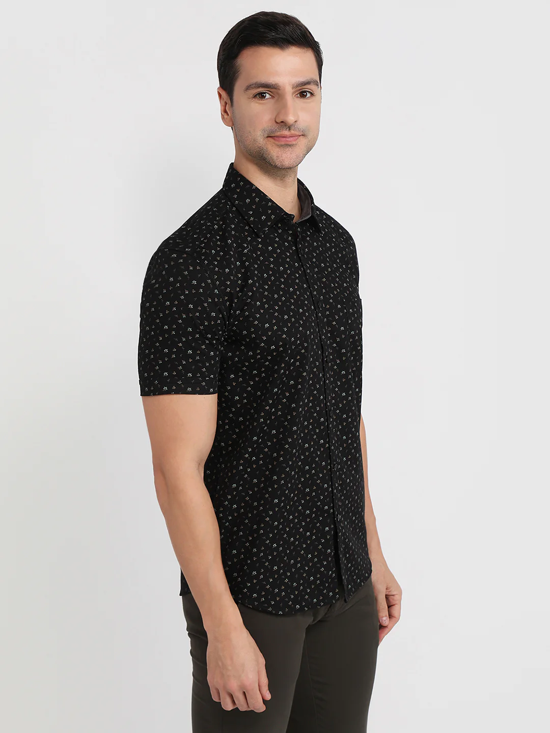 Parx Men Black Printed Slim Fit Cotton Casual Shirt - Image 3