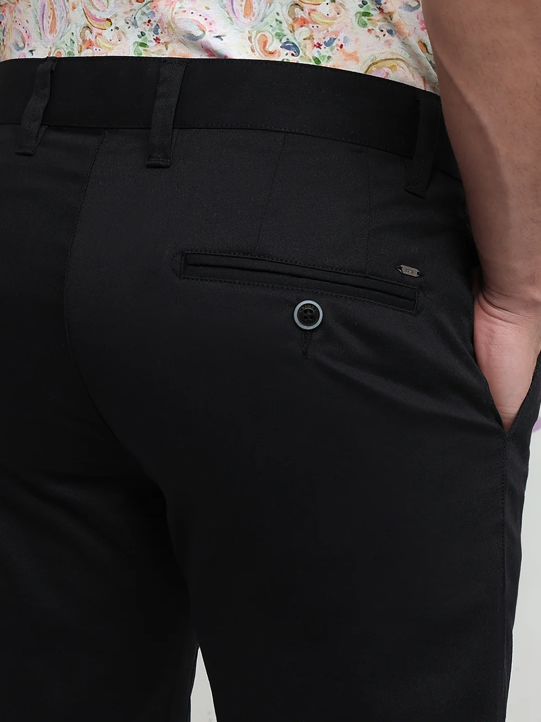 Parx Men Black Solid Low Rise Tapered Cotton Blend Trouser - Image 7