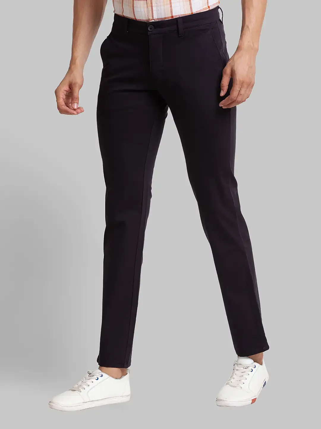 Parx Men Black Solid Lrt Fit Cotton Blend Trouser - Image 3