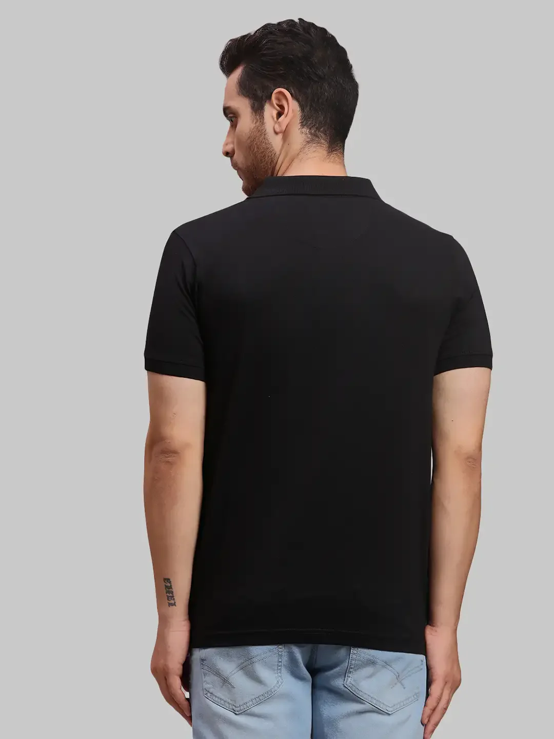 Parx Men Black Solid Regular Fit Cotton Half Sleeve Polo Neck T-Shirt - Image 4