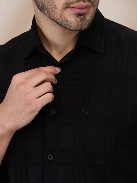 Parx Men Black Solid Slim Fit Cotton Shirt - Image 5