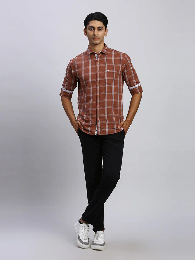 Parx Men Black Tapered Fit Solid Trouser - Image 5