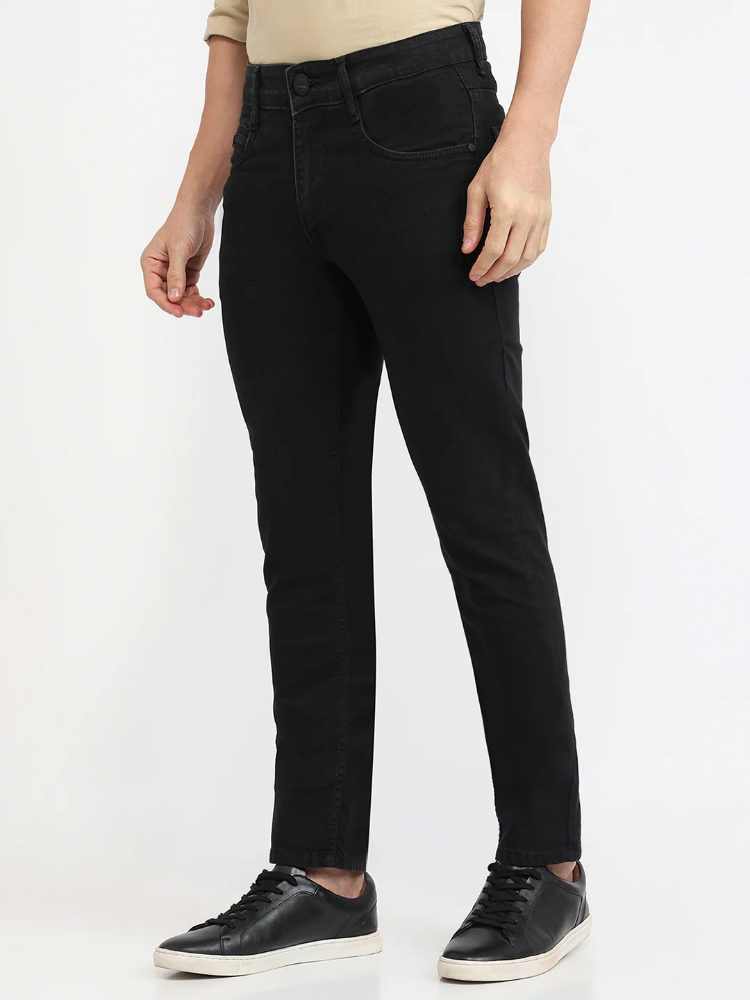 Parx Men Black Twill Low Rise Tapered Fit Cotton Blend Jeans - Image 2