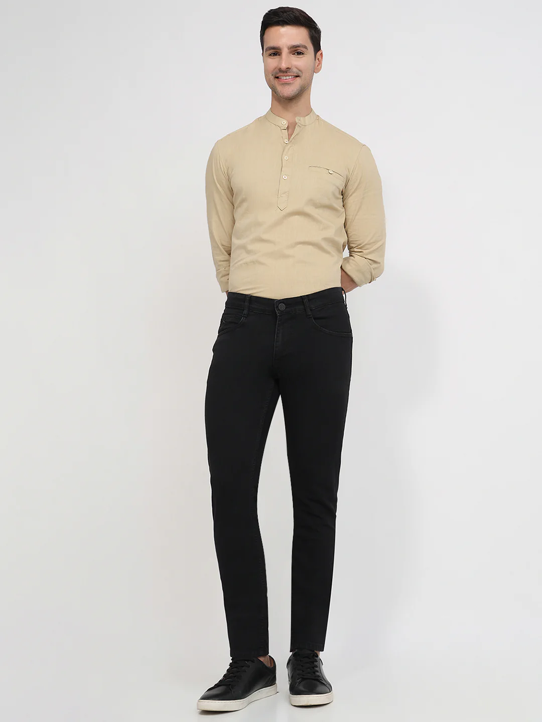 Parx Men Black Twill Low Rise Tapered Fit Cotton Blend Jeans - Image 5