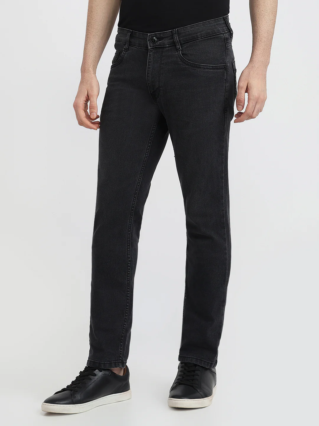 Parx Men Black Twill Low Rise Tapered Fit Cotton Blend Jeans - Image 2