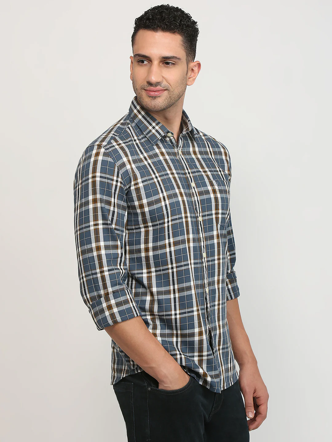 Parx Men Blue Slim Fit Checks Casual Shirt - Image 3