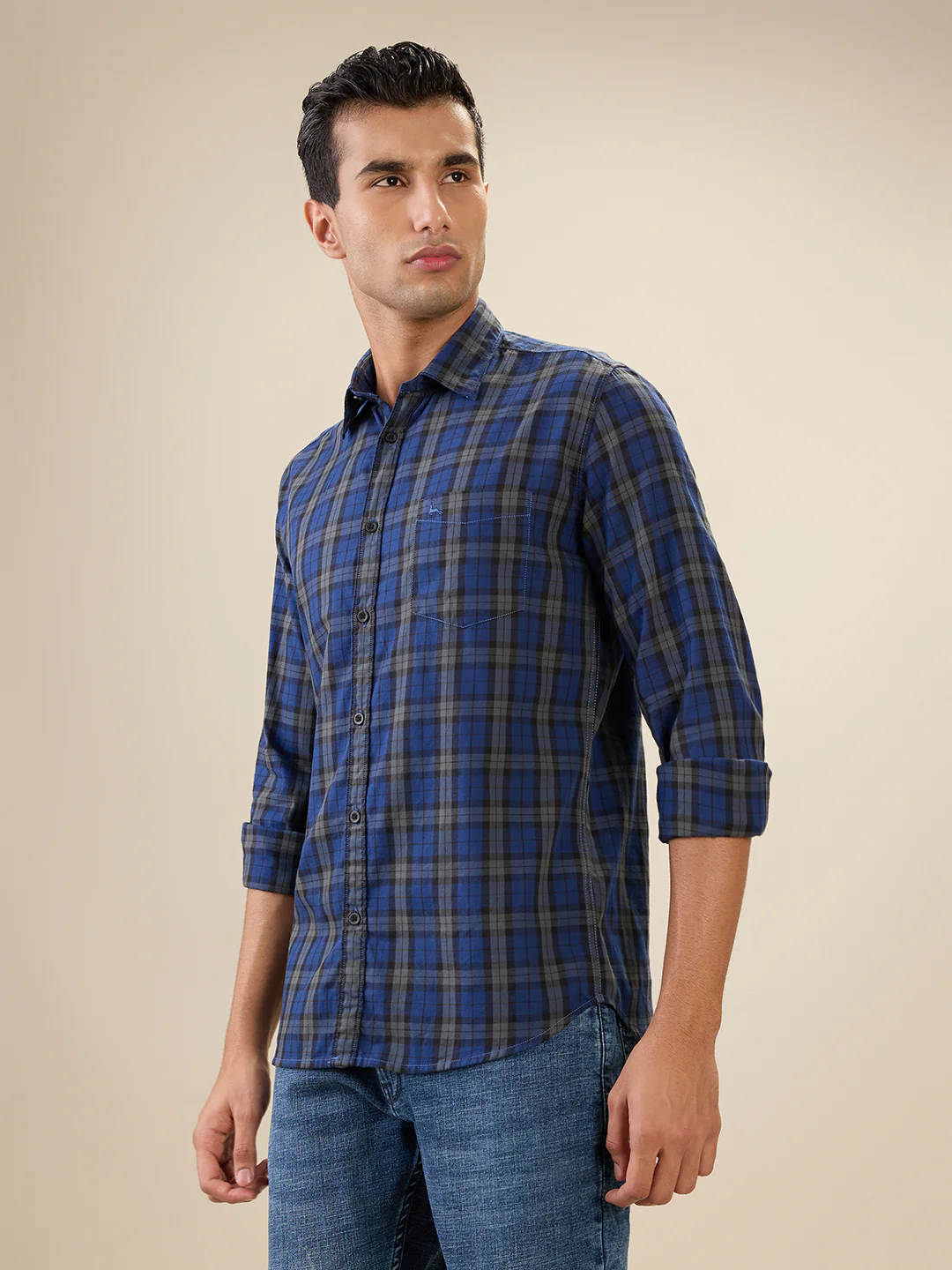 Parx Men Blue Checks Slim Fit Cotton Full Sleeve Cut Away Collar Casual Shirt - Image 2