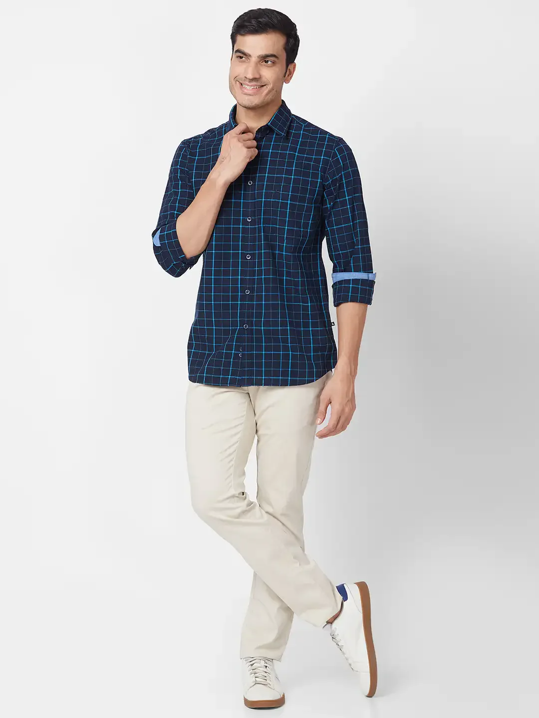 Parx Men Blue Checks Slim Fit Cotton Full Sleeve Cutaway Collar Shirt - Image 5