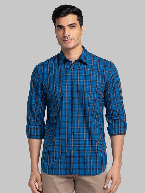 Parx Men Blue Checks Slim Fit Cotton Shirt
