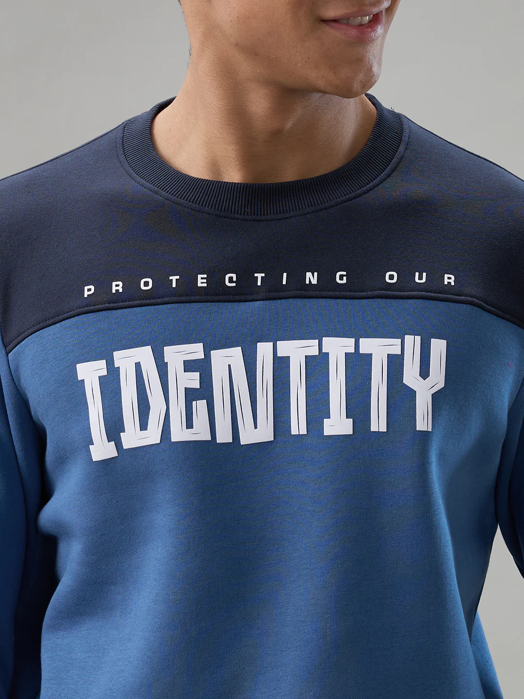 Parx Men Blue Cut & Sew Regular Fit Cotton Blend Sweatshirt - Image 6