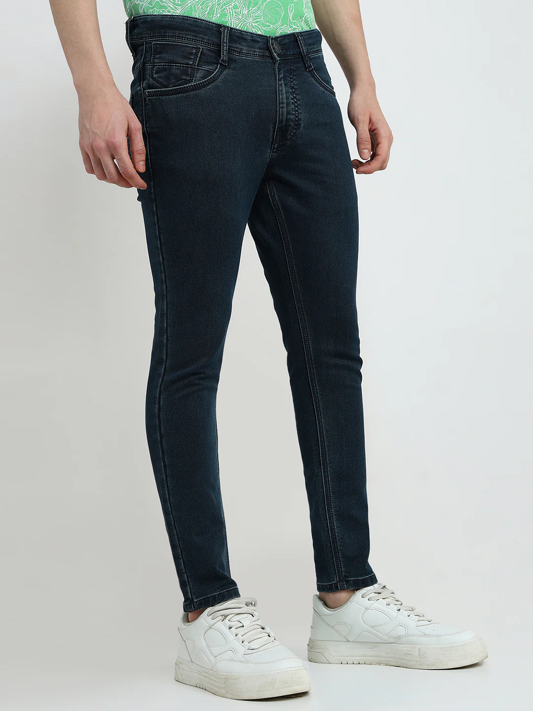 Parx Men Blue Knitted Low Rise Skinny Cropped Cotton Blend Jeans - Image 3