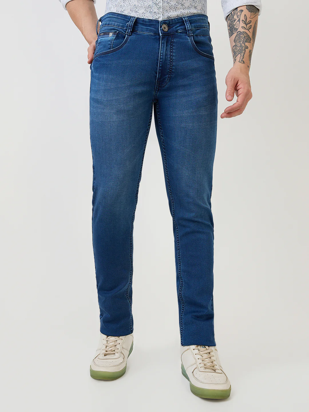 Parx Men Blue Knitted Low Rise Tapered Fit Cotton Blend Jeans