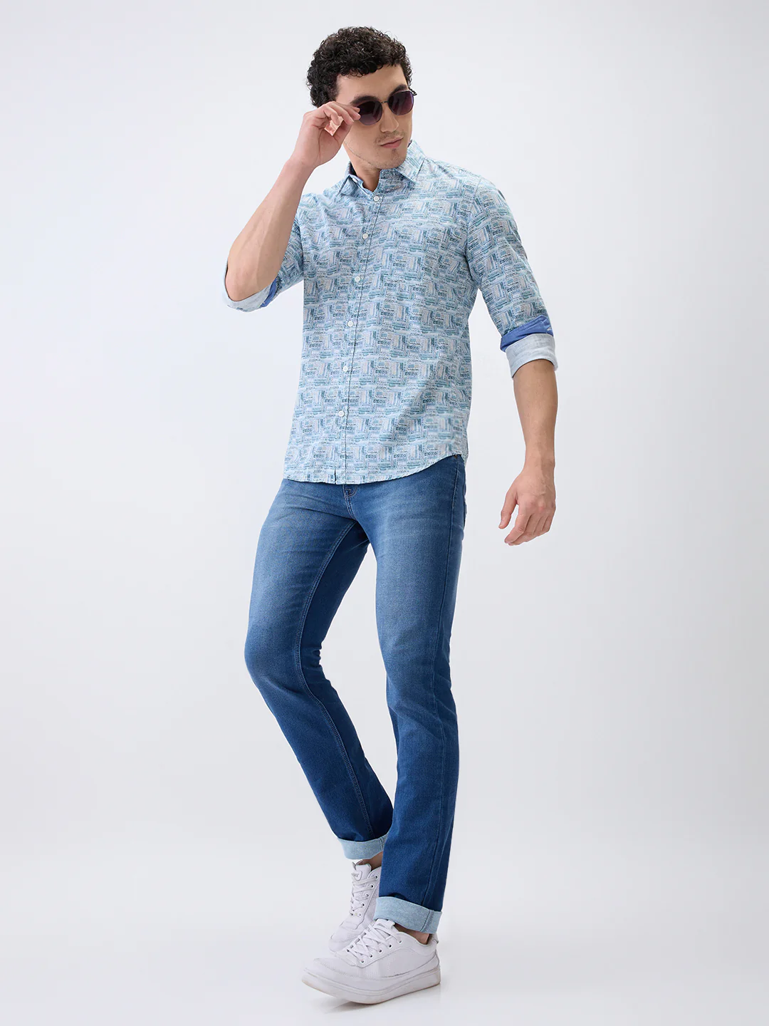Parx Men Blue Knitted Low Rise Tapered Fit Cotton Blend Jeans - Image 6