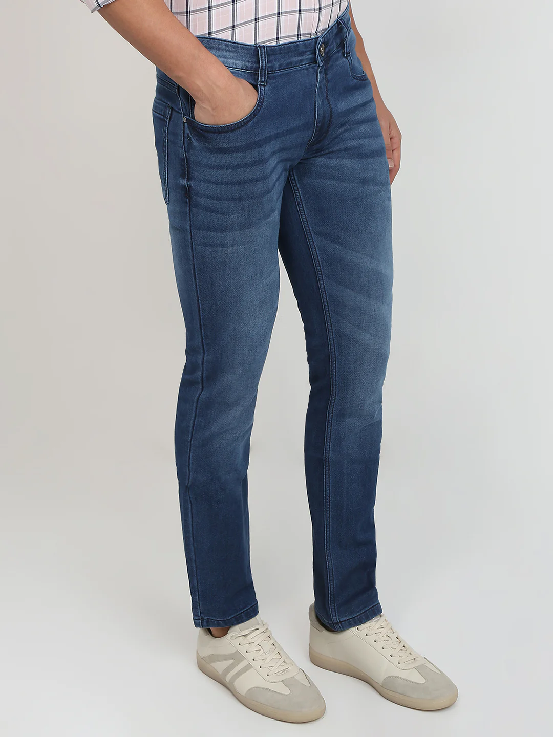 Parx Men Blue Knitted Low Rise Tapered Fit Cotton Blend Jeans - Image 3