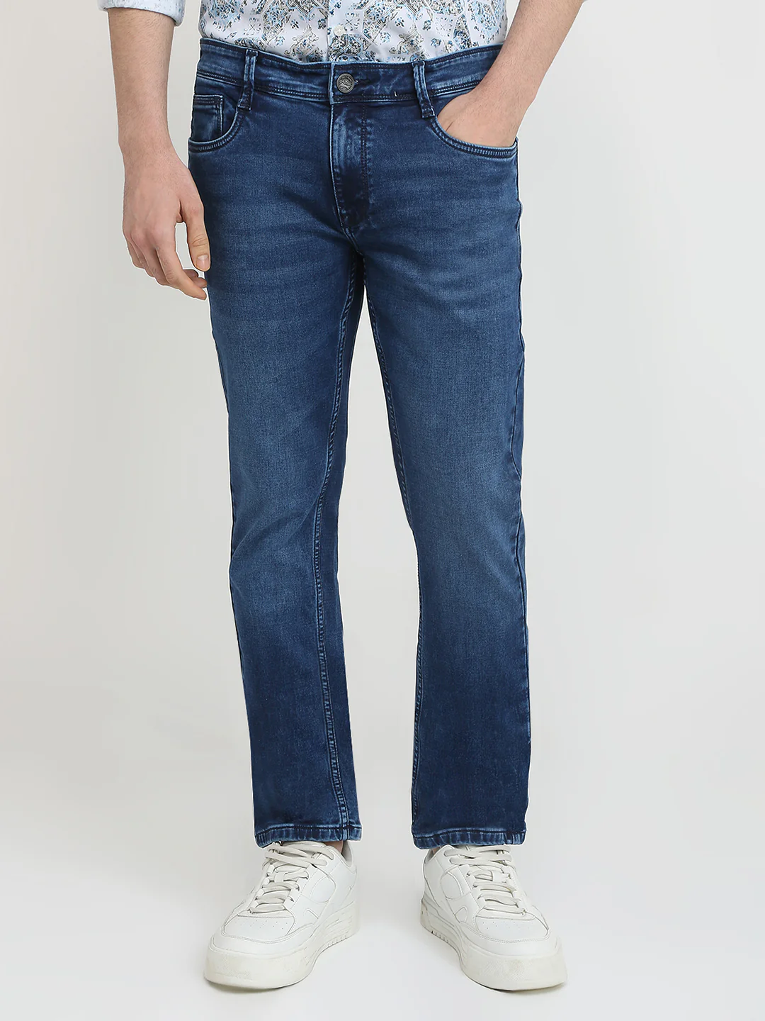 Parx Men Blue Knitted Low Rise Tapered Fit Cotton Blend Jeans