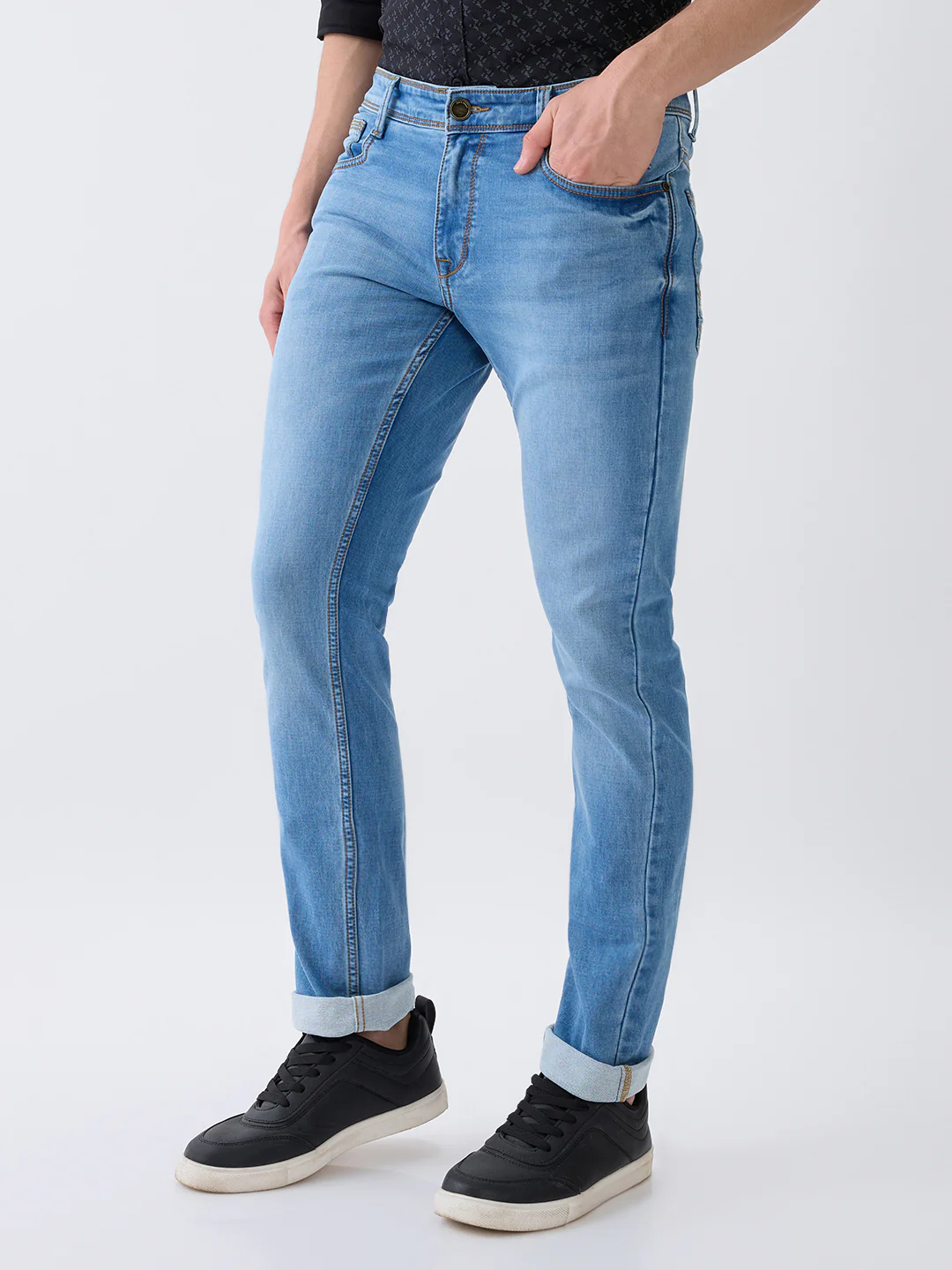 Parx Men Blue Knitted Low Rise Tapered Fit Cotton Blend Jeans - Image 2
