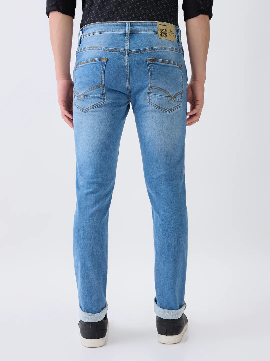 Parx Men Blue Knitted Low Rise Tapered Fit Cotton Blend Jeans - Image 4